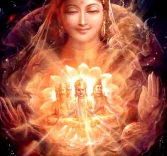 Il presente articolo è dedicato a quegli aspiranti che hanno ricevuto una specifica iniziazione nelle Maha Vidya attraverso il nostro corso di yoga. Queste informazioni sono intese a definire le fondamentali esperienze dell’aspirante sul vero sentiero spirituale. I testi tradizionali yogici affermano che le 10 Grandi Forze Cosmiche rappresentano i 10 aspetti essenziali di Dio nella manifestazione. Perciò, al fine di conoscere Dio, l’aspirante deve gradualmente fondersi con ciascuna delle 10 Grandi Forze Cosmiche e ognuna di loro, sempre secondo i testi, può condurre alla Conoscenza Assoluta l’aspirante che è ben saldo nel suo cammino.